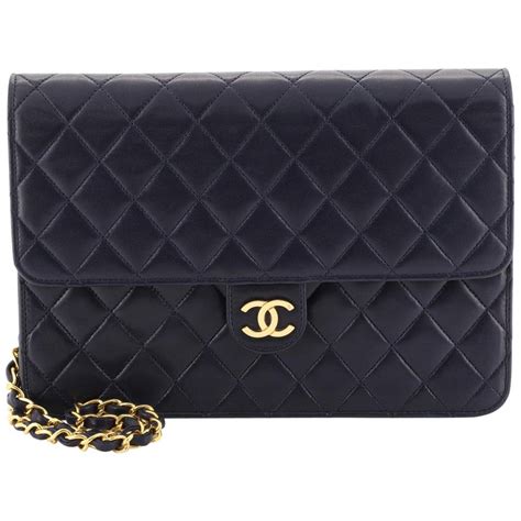 chanel box clutch with chain|Chanel vintage clutch with chain.